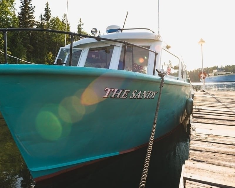Isle Royale Guided Sightseeing Cruise