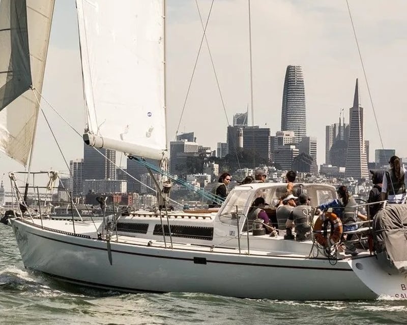 Private San Francisco Bay Sailing Charter From Sausalito