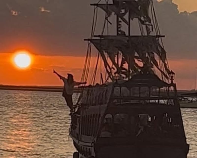 Family Sunset Pirate Cruise on Amelia Island