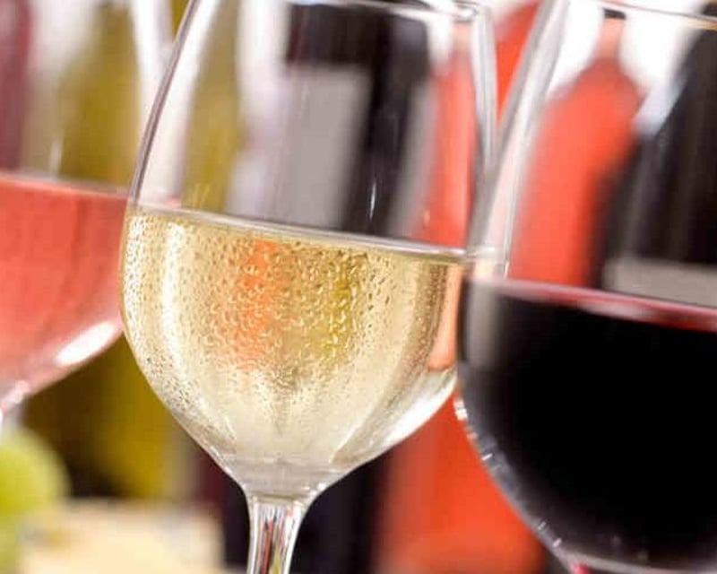 Wisconsin Dells Wine Tour with Lunch & Tastings