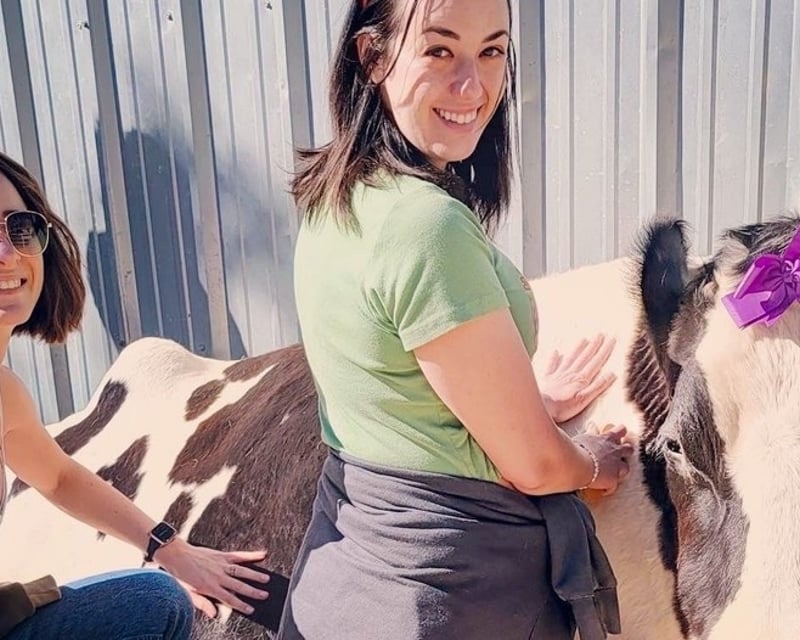 Private Family Farm Animal Tour in Christiana, TN