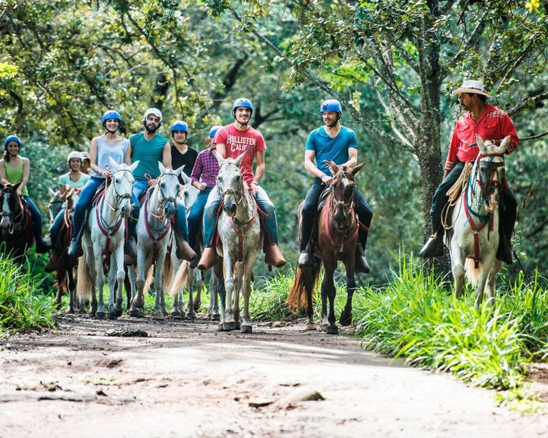 Rincon de la Vieja Horseback Ride to Oropendola Waterfall