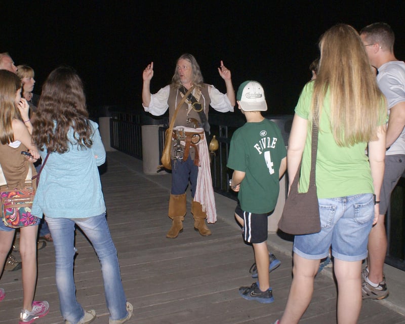 Charleston Pirate, Ghost & Gullah Walking Tour