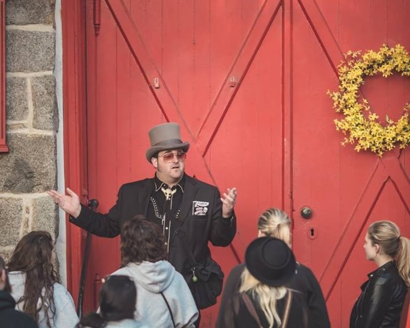 Explore Salem on a 1.5-Hour Ghost Tour