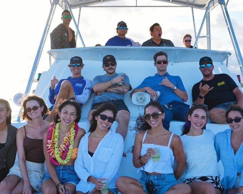 Waikiki Sunset Cruise with Diamond Head Views