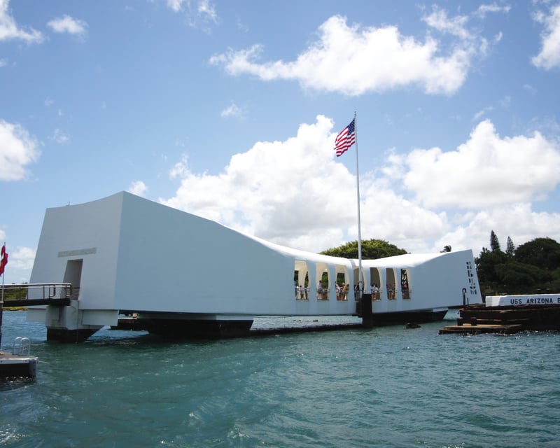 6-Hour Pearl Harbor & Honolulu Guided Tour