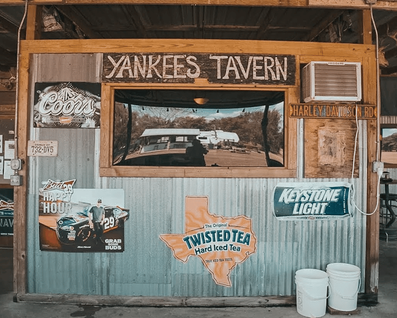 Self-Guided Slingshot Tour to Yankee's Tavern from Houston