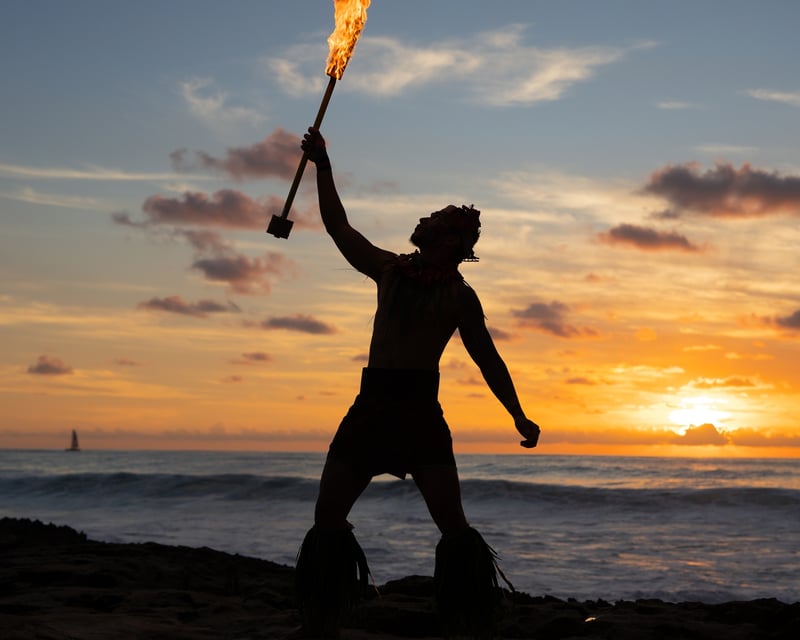 Ko Olina Sunset Sail & Luau