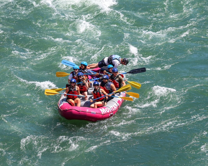 Guided Scenic Raft Float on Yellowstone River