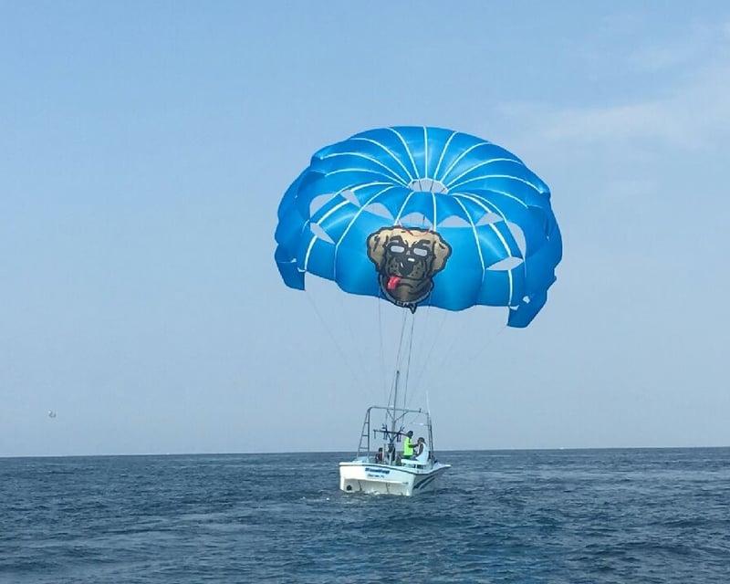 Destin 1-Hour Parasailing Trip