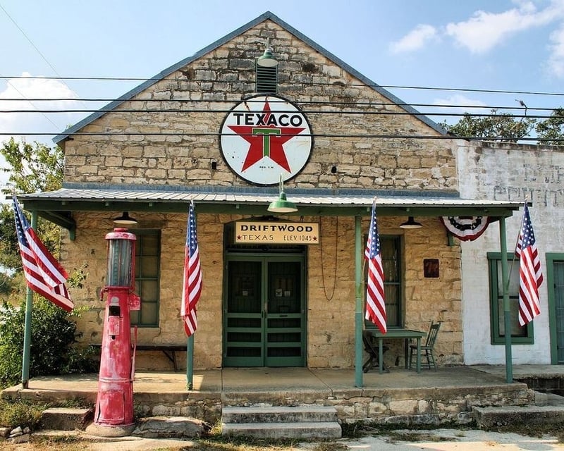 Hill Country Wine & Village Tour