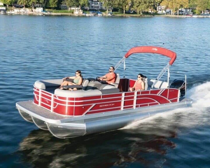 28' Tritoon Boat Rental in Cape Coral
