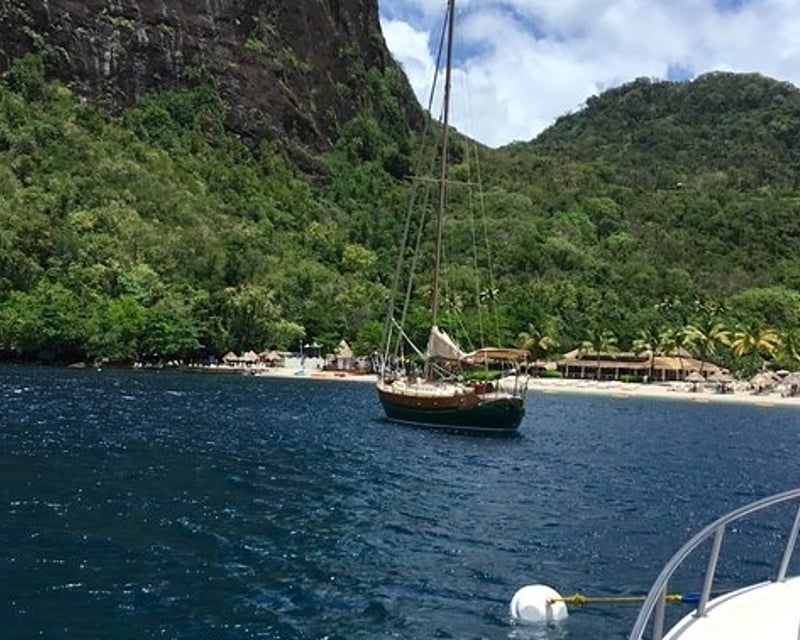 Private Soufriere Beach Hopping & Snorkeling Boat Tour