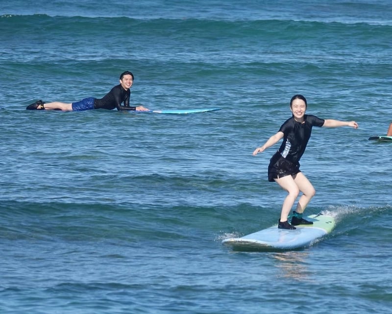 2-Hour Private Group Surf Lesson in Honolulu