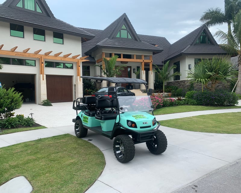 Explore Anna Maria Island by 6-Passenger Golf Cart