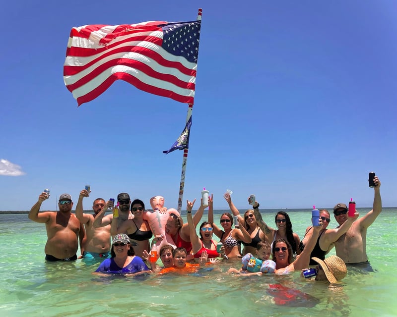 Private Islamorada Sandbar Boat Charter with Paddleboard