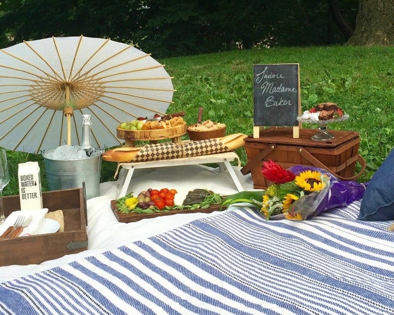 Enjoy a Full-Service Picnic in New York City