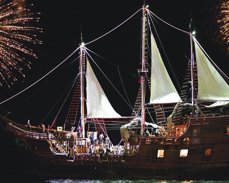 Pirate Ship Dinner Cruise & Fireworks in Puerto Vallarta