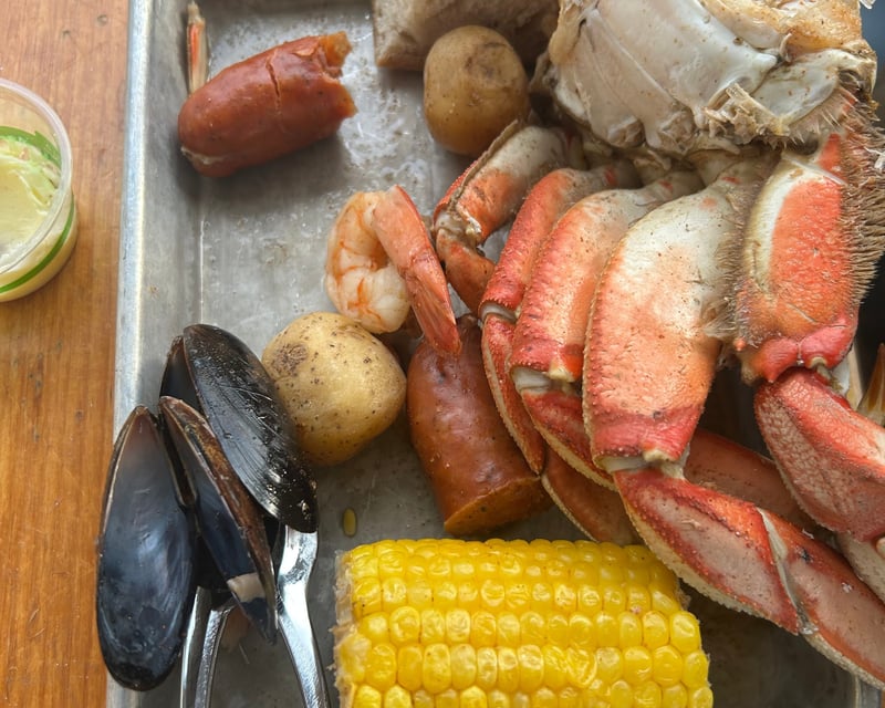 Orcas Island Crab Boil Dinner Cruise