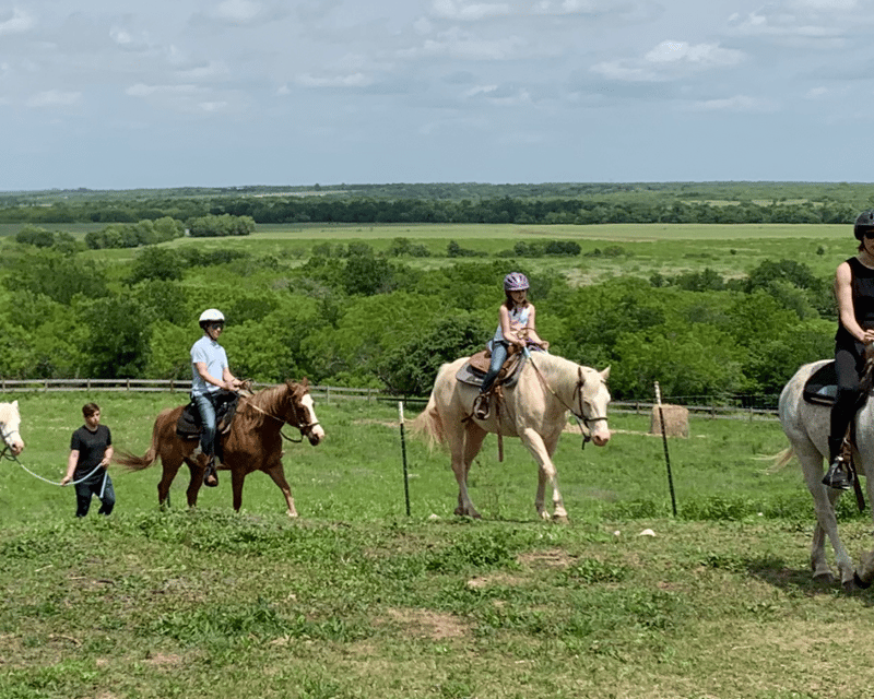 Blufftop Horseback Trail Ride in Lockhart