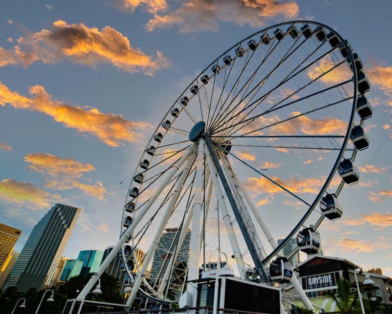 Observation Wheel Ride at Bayside Marketplace in Miami