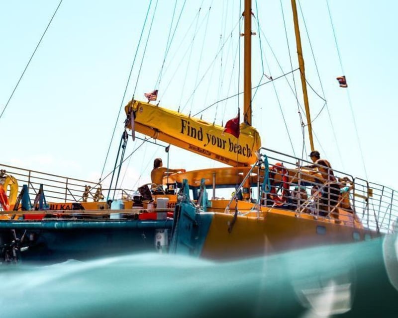 Snorkel, Swim & Sail on a 2-Hour Honolulu Cruise