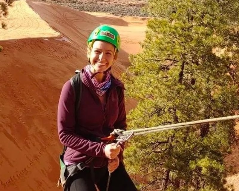 Private Rappelling Tour at Coral Pink Sand Dunes State Park