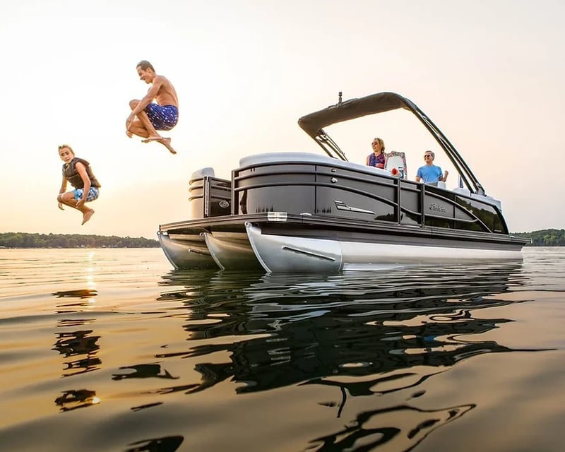 25' Pontoon Charter in Boca Raton