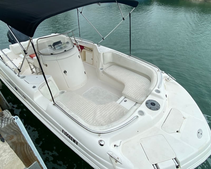 Cudjoe Key 21' Deck Boat Rental