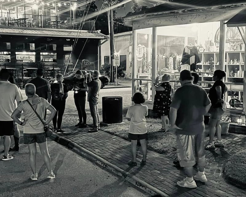 2-Hour Ghost Hunt in Spring