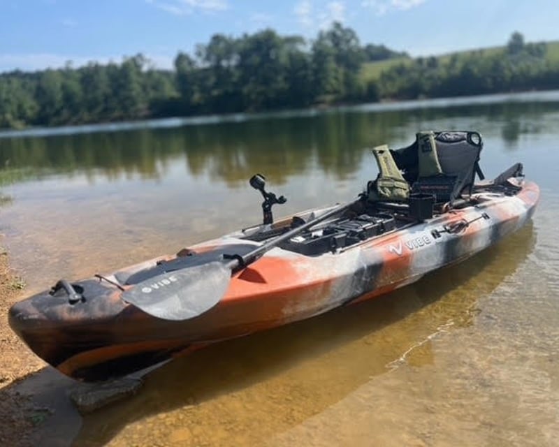 Full-Day Fishing Kayak Rental in Beattyville