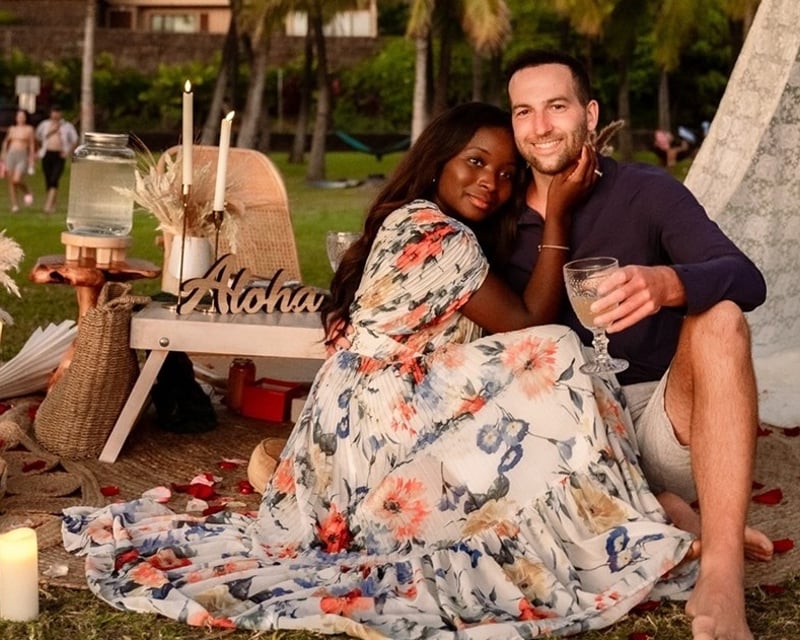 Private Chef Sunset Picnic & Photo Shoot in Honolulu