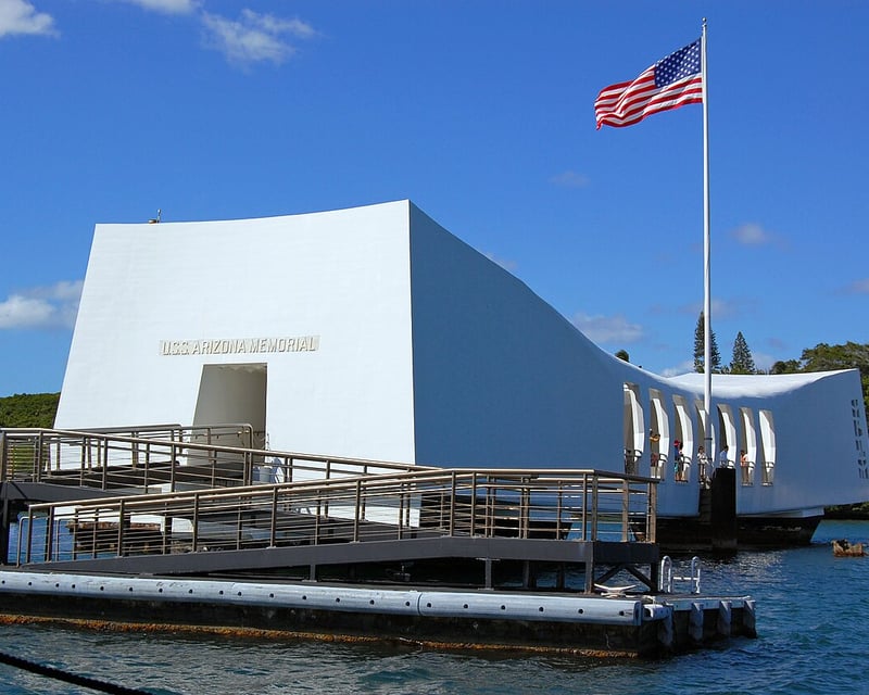Pearl Harbor & Downtown Honolulu Guided Tour