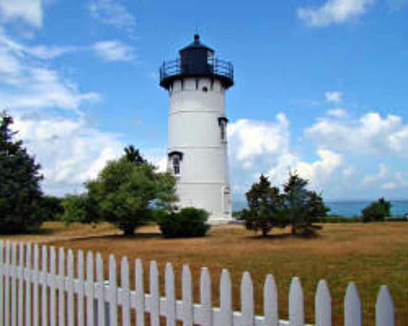 Martha's Vineyard Full Island Tour with Aquinnah Cliffs Stop