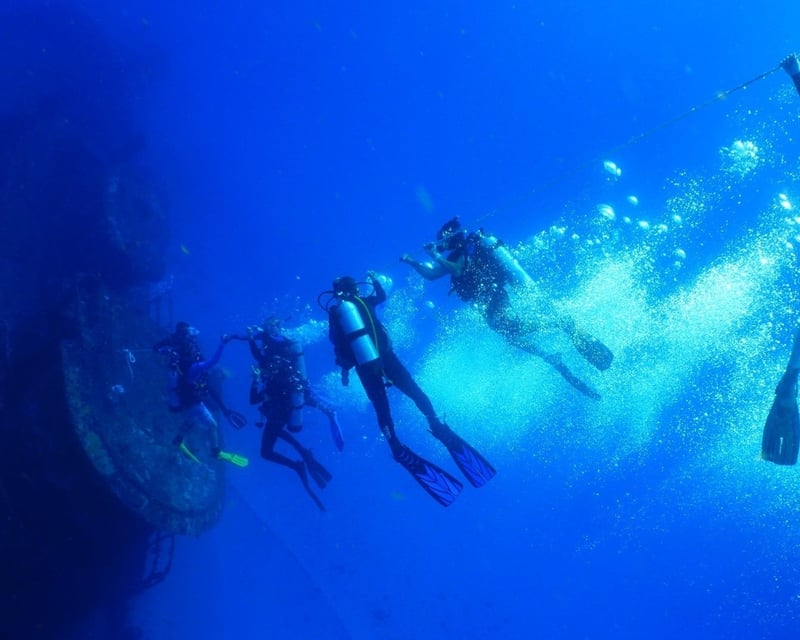 Morning 2-Tank Shipwreck & Reef Dive in Pompano Beach
