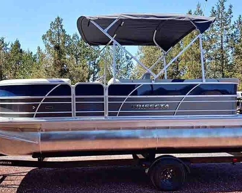 Full-Day Elk Lake Pontoon Rental