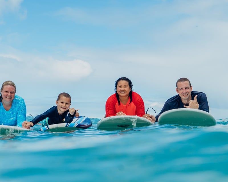 Family & Group Surf Lesson at Waikiki Beach