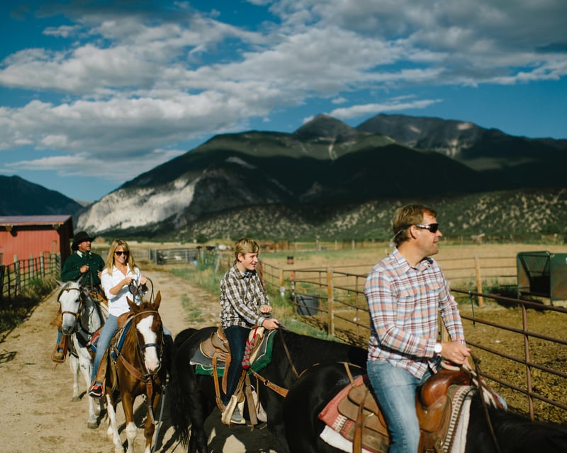 3-Hour Horseback Trail Ride in Nathrop