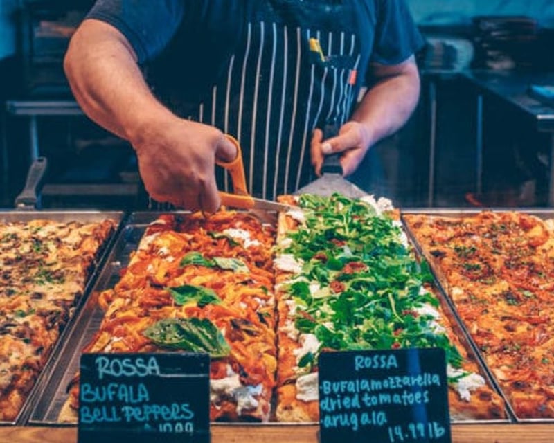 Explore Chicago’s West Loop on a 3-Hour Food Tour