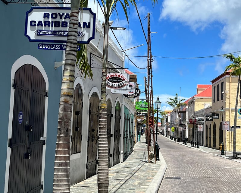 4-Hour Charlotte Amalie Shopping Tour