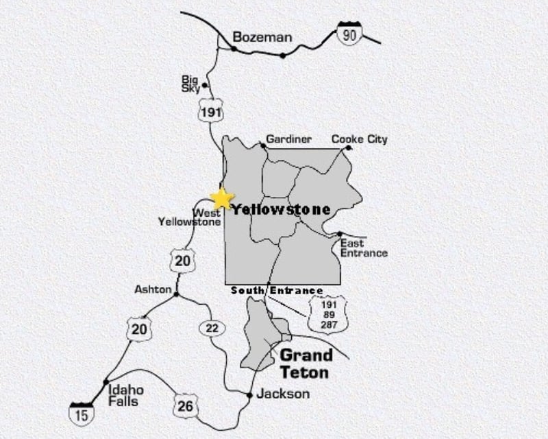 Full-Day Yellowstone Guided Tour & Hike