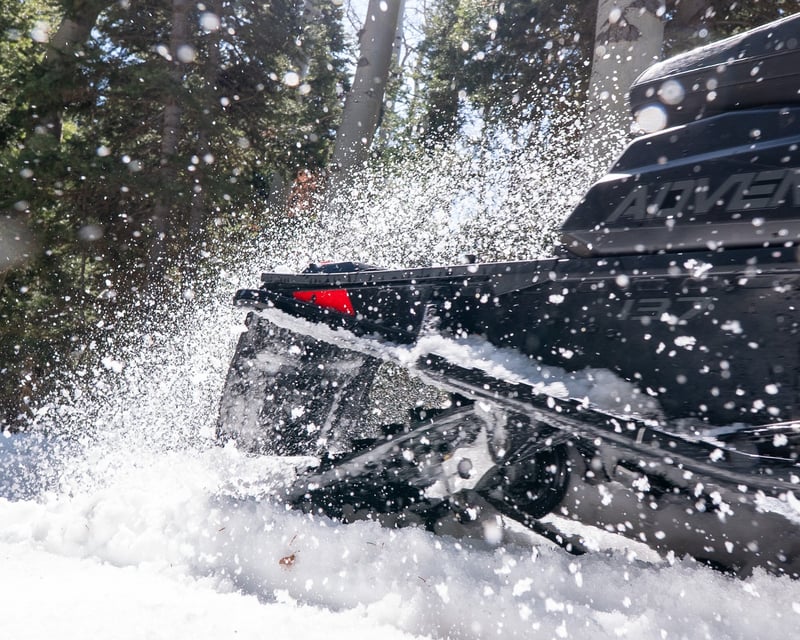 Private Half-Day Beginner Snowmobile Tour in Steamboat