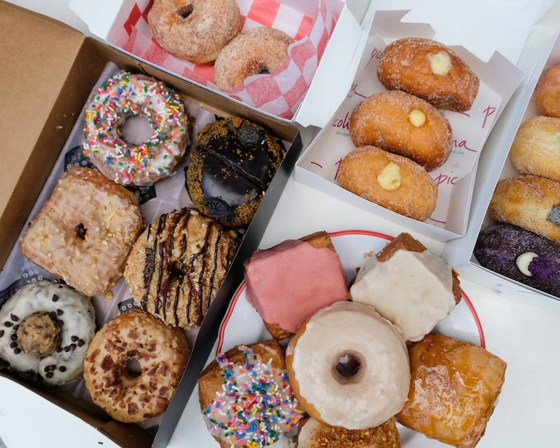 Historic Donut Walking Tour in Washington DC
