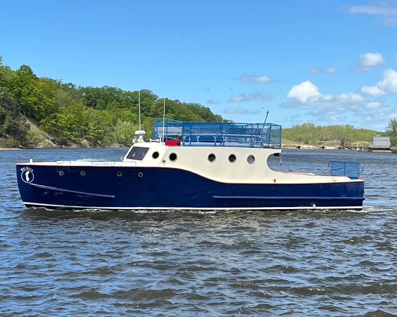 2-Hour Cruise in Grand Haven