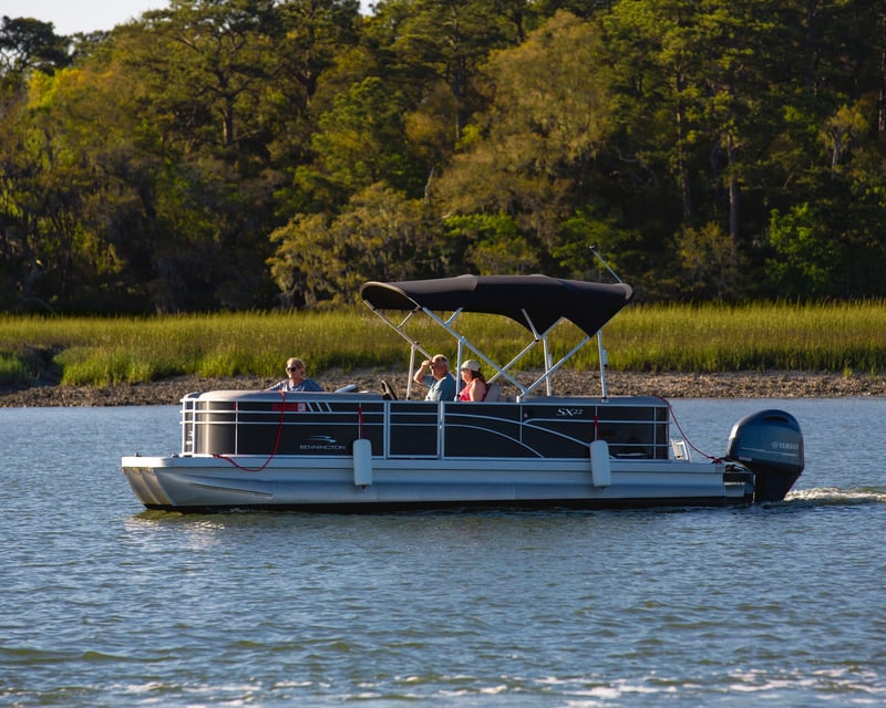 22' Pontoon Boat Rental in Hilton Head Island