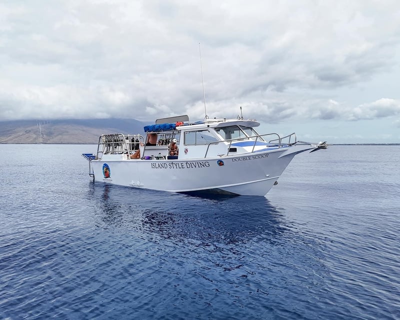 Charter a 6-Hour Maui Snorkel & Dive Trip