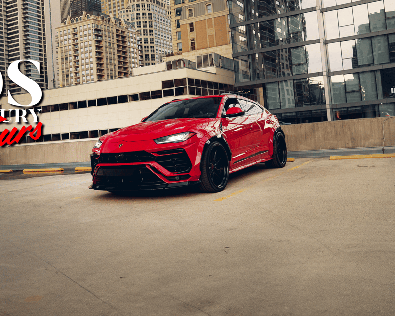 10-Mile Lamborghini City Tour of Chicago