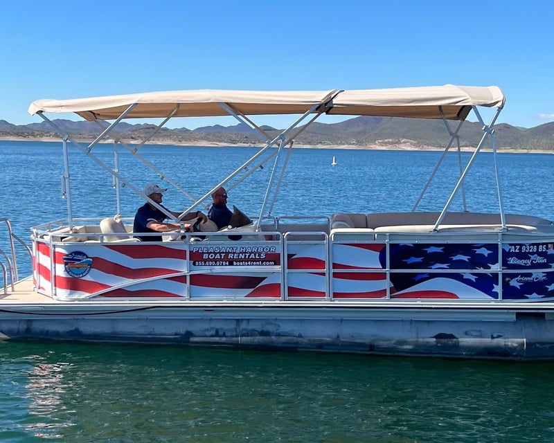 22' Pontoon Boat Rental at Pleasant Harbor