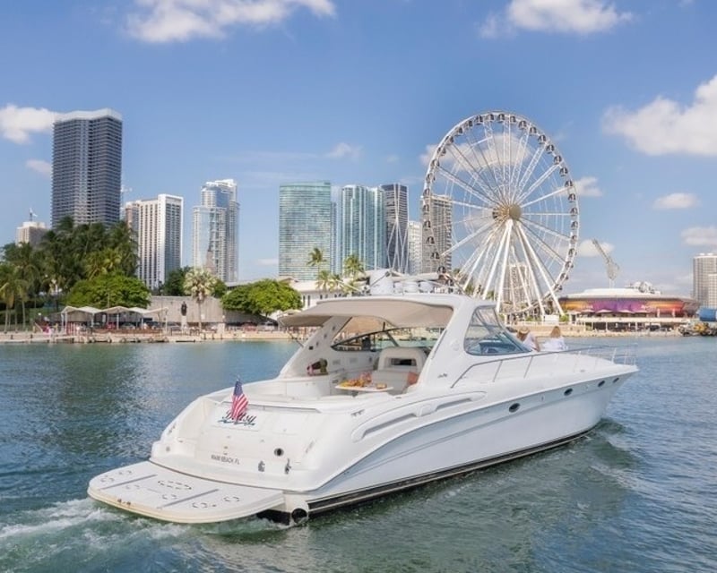 Miami 60' Private Yacht Charter