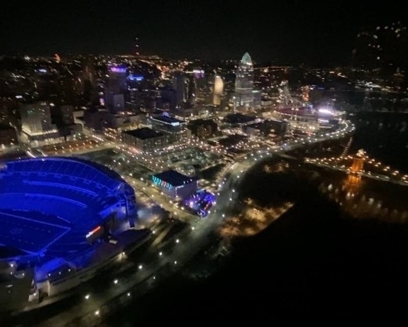 Cincinnati Skyline Helicopter Tour Over Downtown & Bridges
